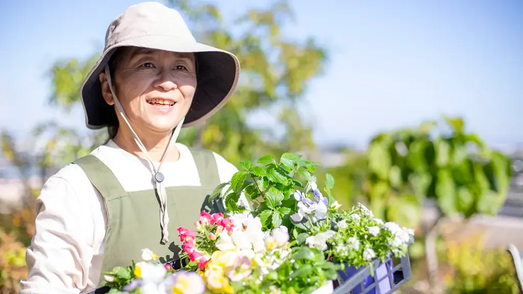 趣味のガーデニングで花を育てる